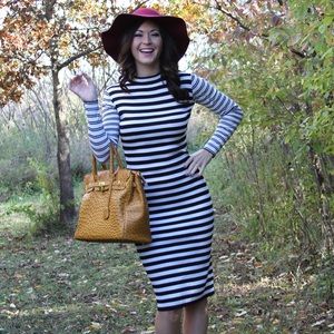 Navy stripped sweater dress